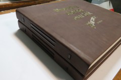 Изготовление книги А-3 для рекламы из кожи с тиснением